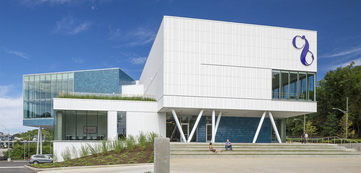 Ballet Exterior